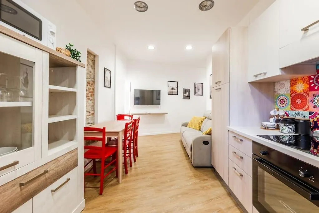 아파트 Varese Centro - Eleganza Con Comfort E Stile 이탈리아